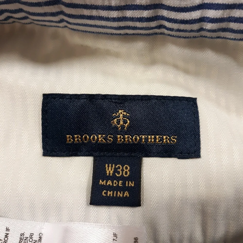 Brooks Brothers Chino Shorts Mens 38 x 10 White Blue Striped Cotton Flat Front